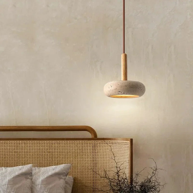 Stone Glow: Travertine Pendant Lamp