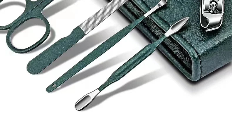 Steel Trim: Men’s 6-Piece Stainless-Steel Nail Clippers Set