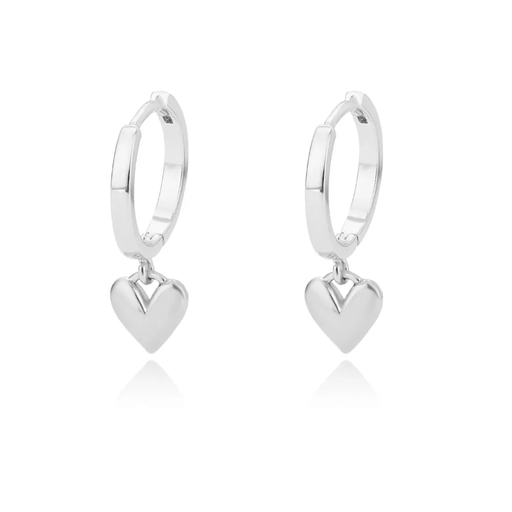 Golden Pulse: Hollow Zircon Heart Stud Earrings