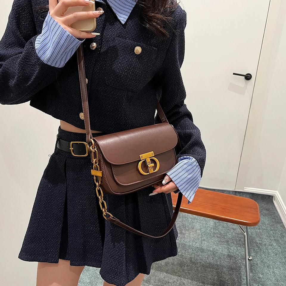 The Lock Flap Bag: Retro Form, Modern Ease
