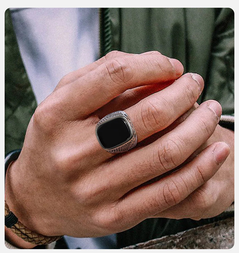 Vnox Rock Punk: Black Onyx Stainless Steel Signet Ring for Men – Bold & Timeless Statement