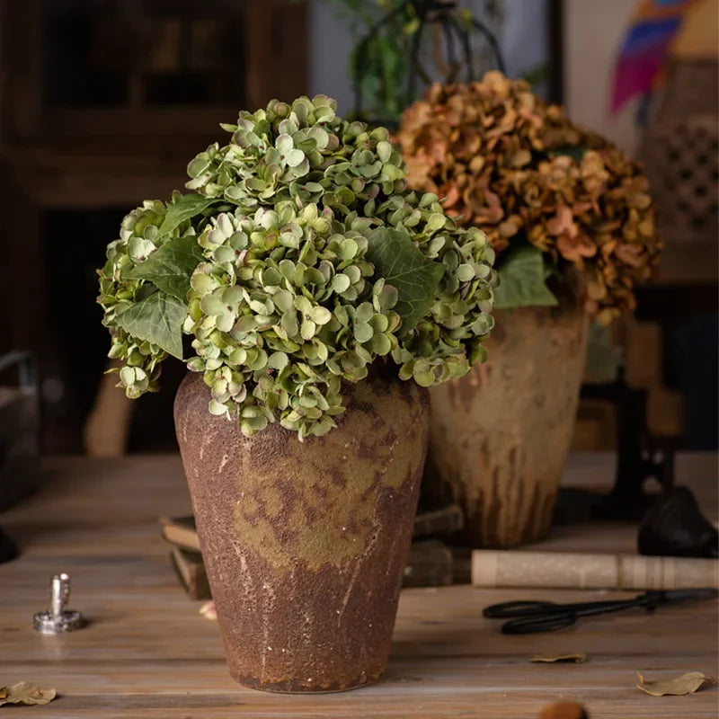 Soft Bloom: Silk Hydrangea Stem