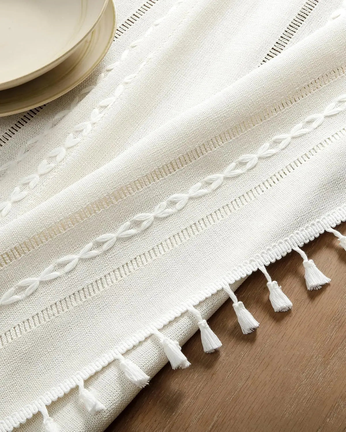 Lace Grain: Hollow Jacquard Linen Tablecloth
