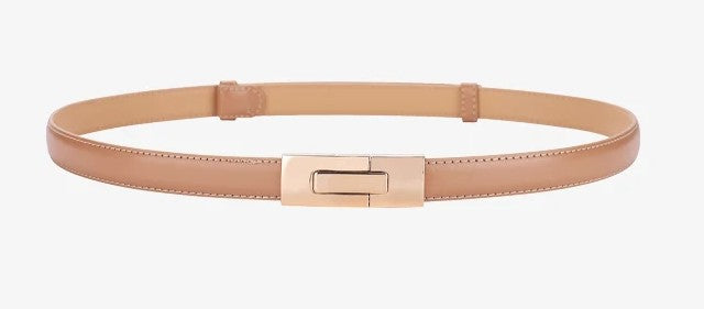 Sable Line: Cinturón fino de piel de vaca suave para mujer