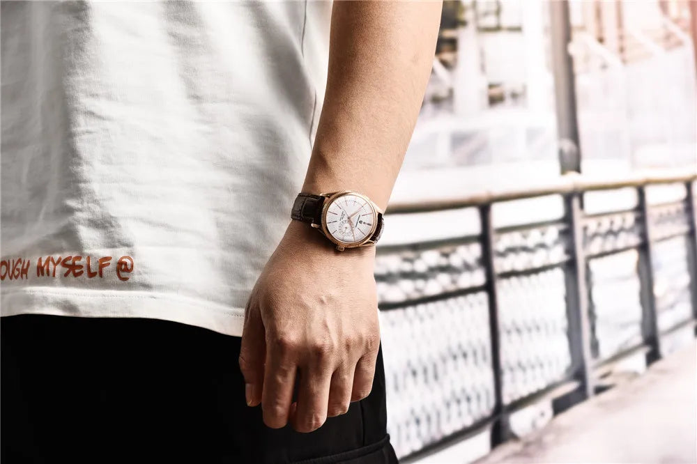 AquaDepth 200: Sapphire Diver Quartz Watch for Men