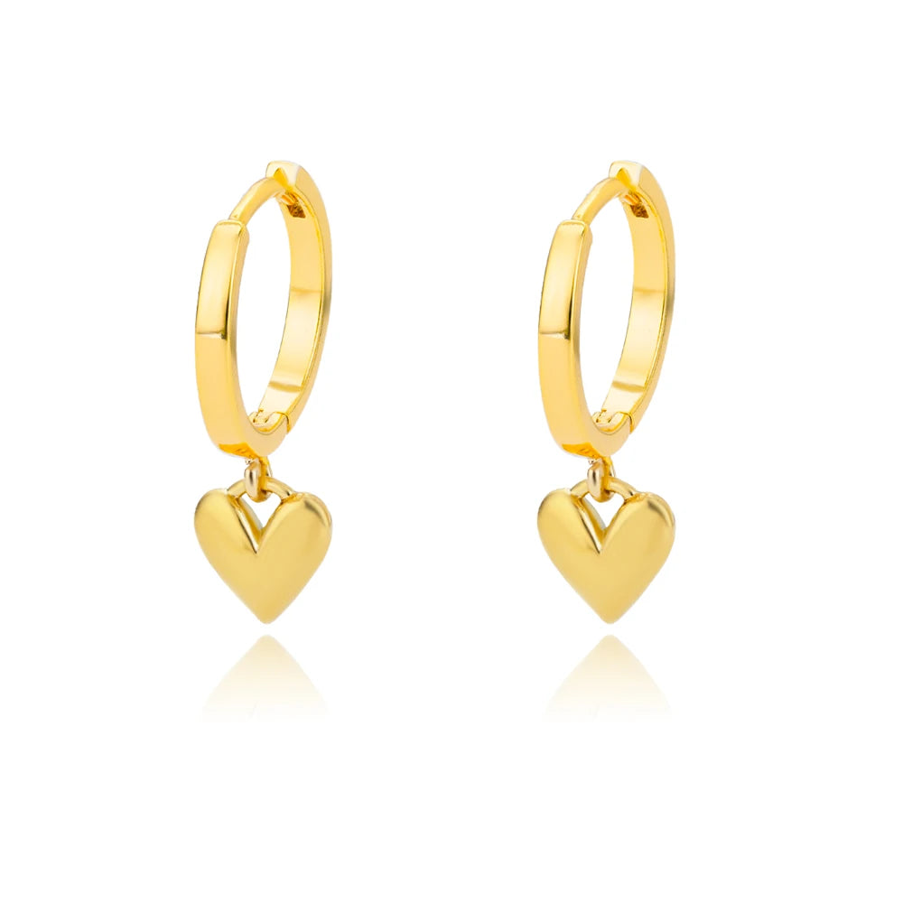Golden Pulse: Hollow Zircon Heart Stud Earrings