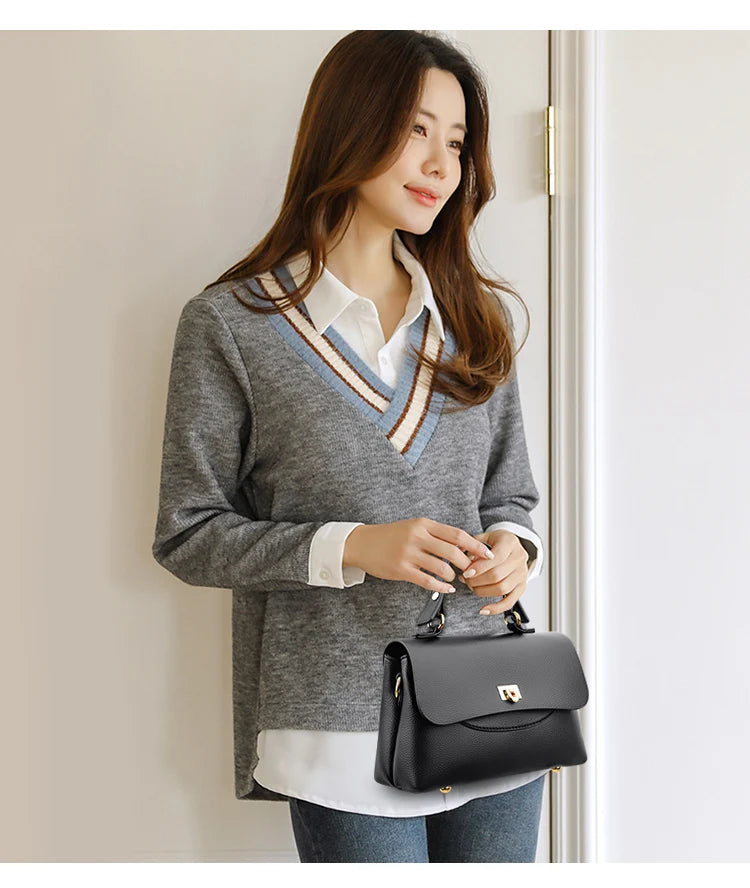 Grandeur Flow: Luxury Multilayer Shoulder Tote