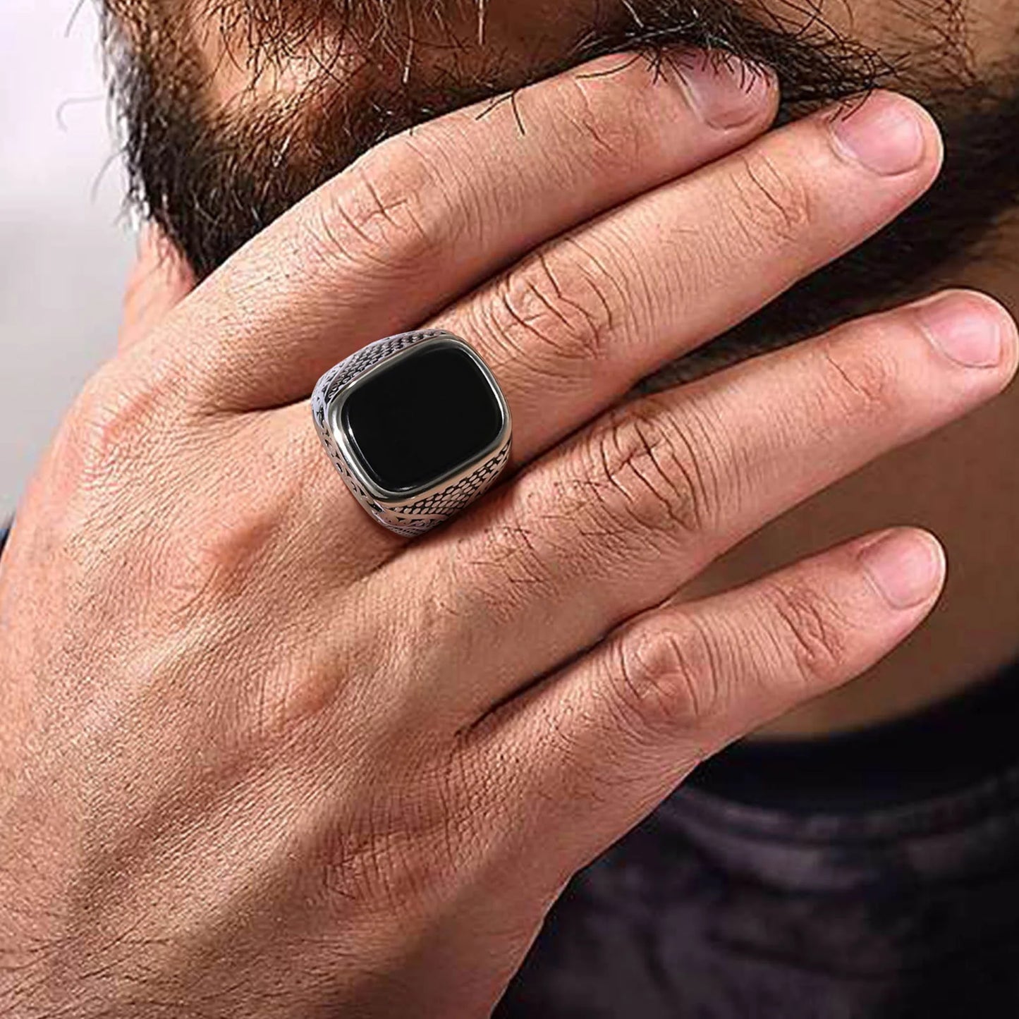 Vnox Rock Punk: Black Onyx Stainless Steel Signet Ring for Men – Bold & Timeless Statement