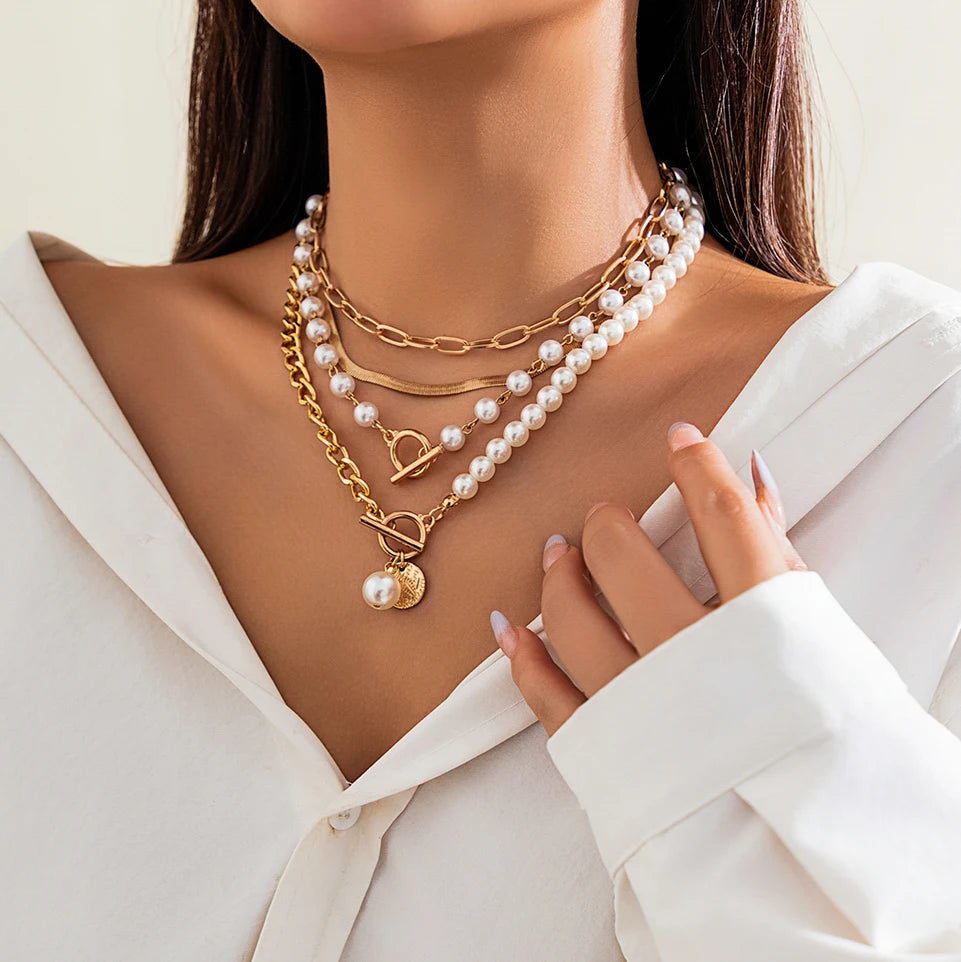 Pearl Clash: Layered Imitation Pearl & Chain Choker Necklace