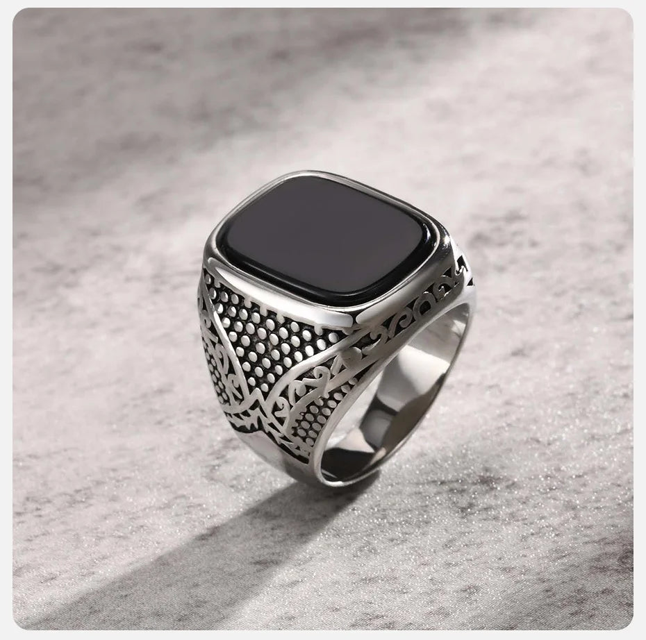 Vnox Rock Punk: Black Onyx Stainless Steel Signet Ring for Men – Bold & Timeless Statement