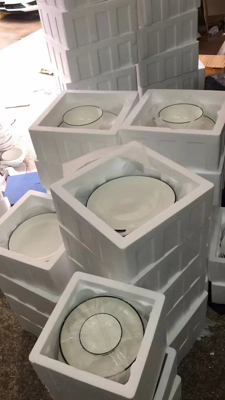 Minimalist Ceramic Tableware