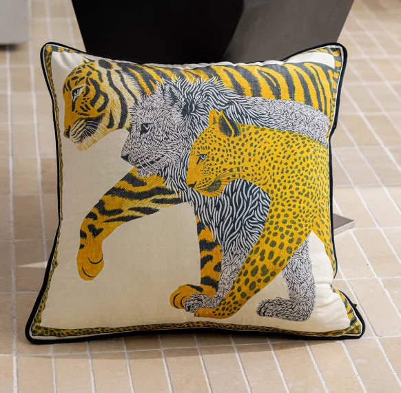 Vintage Floral Velvet Throw Pillow Covers Home Art Deco Pillowcase Square Pillow Case Cushion Cover for Bed Sofa Living Room Car