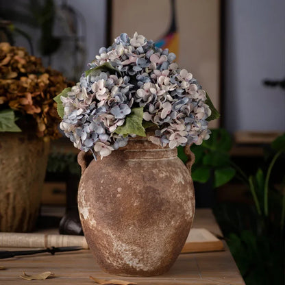 Soft Bloom: Silk Hydrangea Stem
