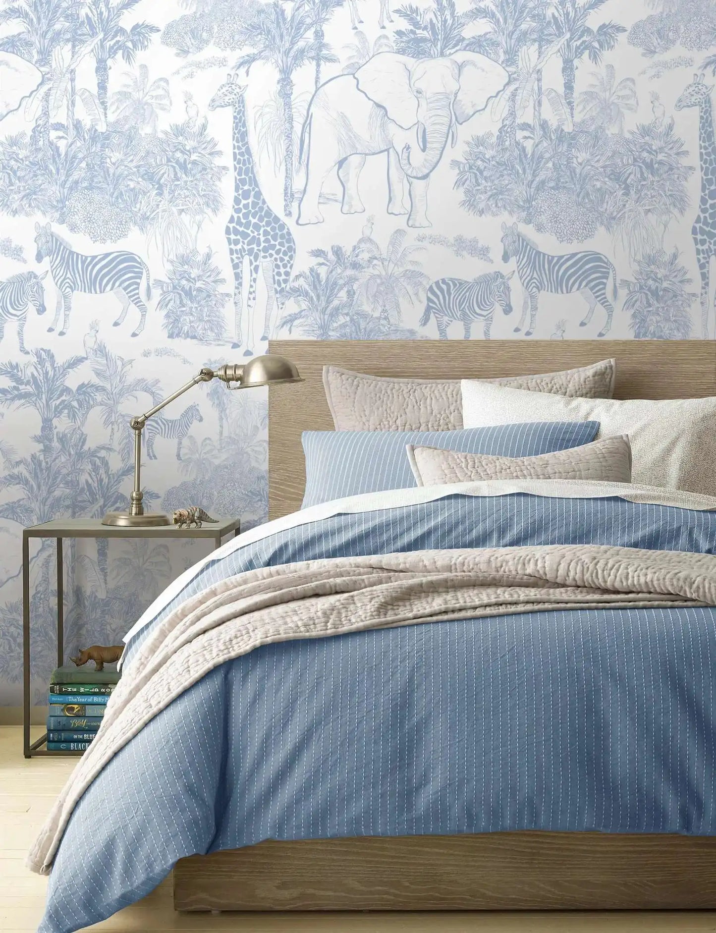 Vintage Safari Wallpaper