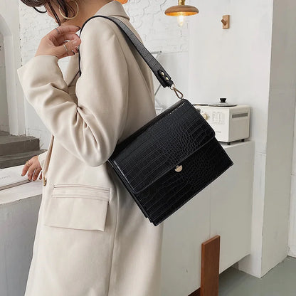 Amberler – Leather Shoulder & Crossbody Travel Bag for Women