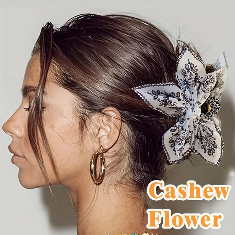 Elegant Retro Double - sided Cashew Flower Love Bow Hair Clip, Suitable for Women, a Good Choice for Birthdays and Festivals.