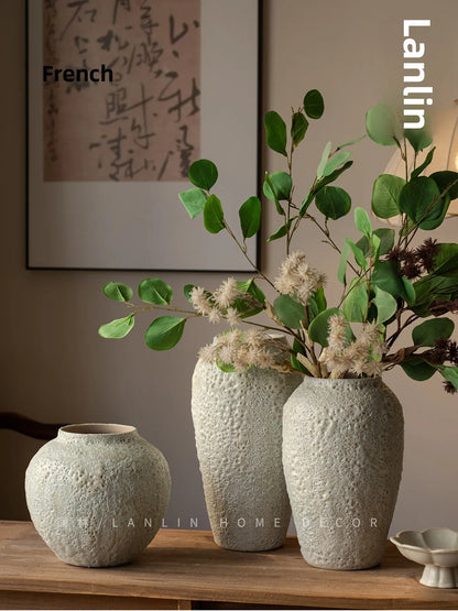 Retro Rustic White Cerc Flower Vase Bubble White Decorative Tabletop Ornament for Home Bedroom Living Room Dining Room