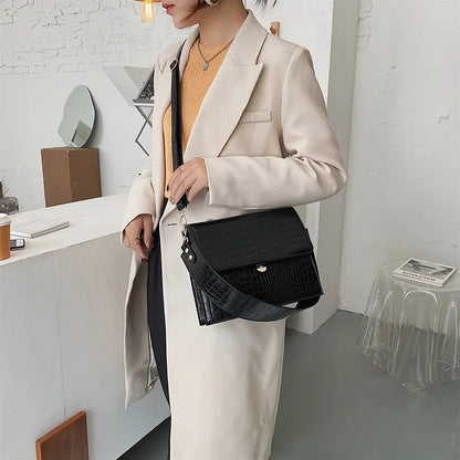 Amberler – Leather Shoulder & Crossbody Travel Bag for Women