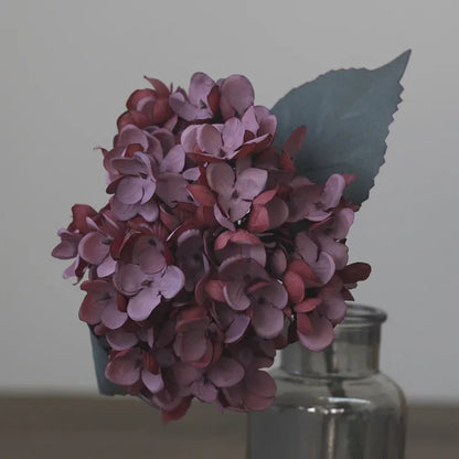 Soft Bloom: Silk Hydrangea Stem