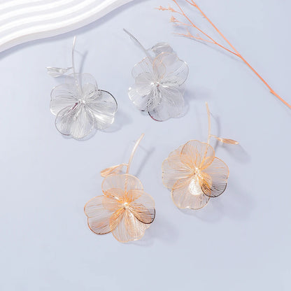 Verdant Echo: Vintage Plant-Inspired Drop Earrings