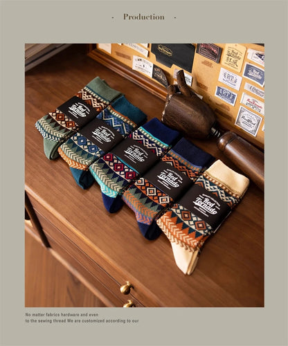 5 Pairs Red Tornado Retro Ethnic Style Pattern Jacquard Crew Socks For Boots