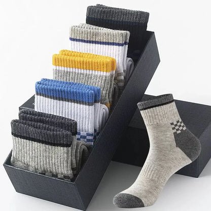RetroStep: 5-Pair Men’s Vintage Athletic Socks