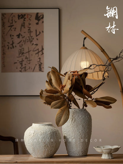 Retro Rustic White Cerc Flower Vase Bubble White Decorative Tabletop Ornament for Home Bedroom Living Room Dining Room
