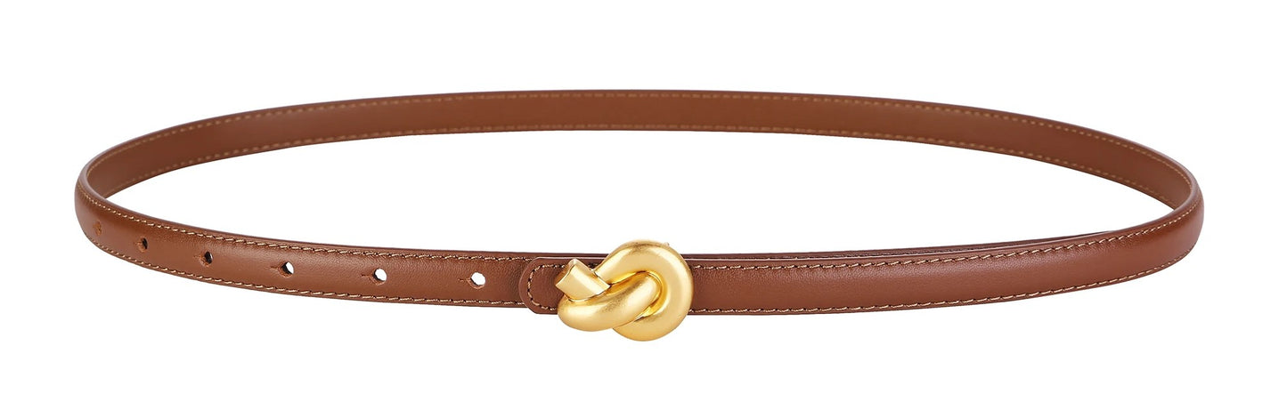 Cinturón de cuero premium con hebilla de metal para mujer.